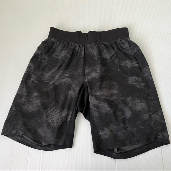 Lululemon Bundle of 2 T.H.E Short 9" Lined Luxtreme, M - Picture 5 of 15